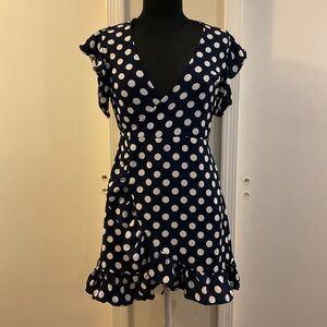 🩶 Paper Hearts White Polka Dot Mini Wrap Dress Size Small